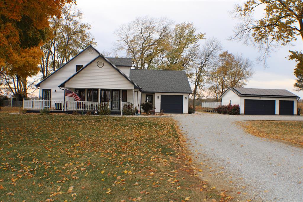 Jennifer Andrews, Carpenter Realtors Shelbyville Indiana real estate agent