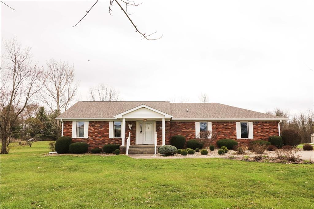 Southeastern Indiana Real Estate Listings - Batesville Indiana - Active Listings | Lohmiller Real Estate : Real estate.homes for sale/rent.search properties in brookville, connorsville, aurora, lawrenceburg in.